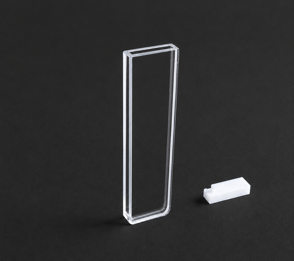 [Q11001] Spectrophotometer Cuvette (ES Quartz) with Lid - Q11001